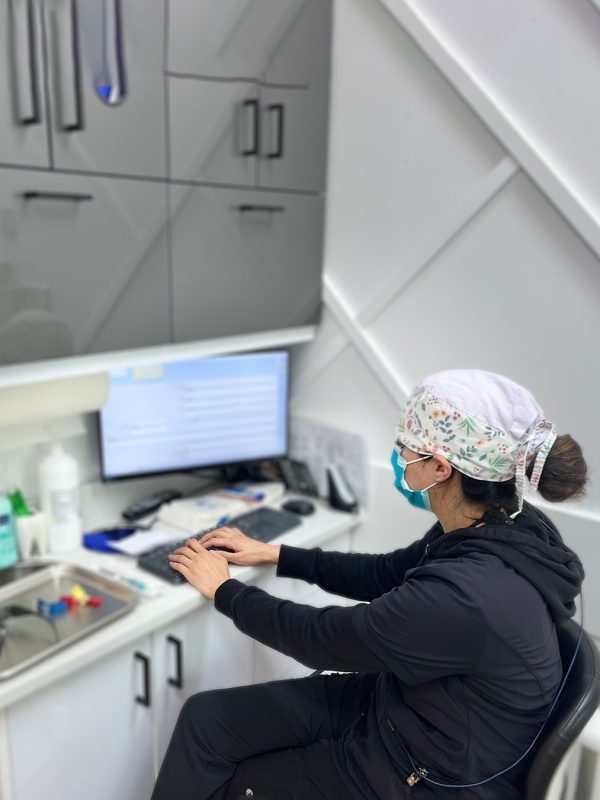 Facetune_08-09-2023-14-30-42